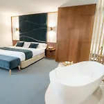 Hotel Hospedium A Mar 4*